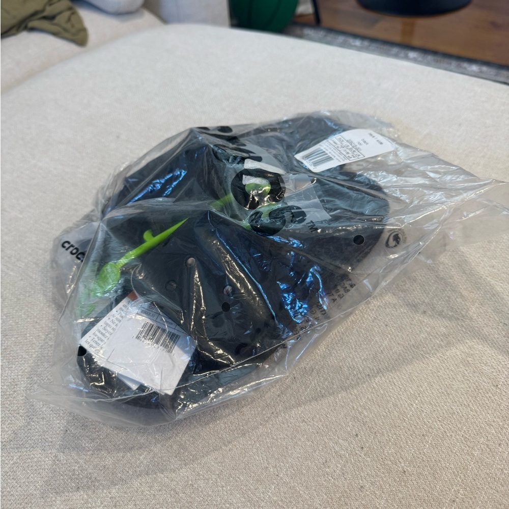 Crocs Baya II Slide, Black Noir, Sz M5/W7, NWT - Picture 10 of 10